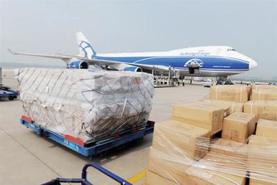 青金石進口報關與包柜代理 價格、廠家及商檢一站式服務指南